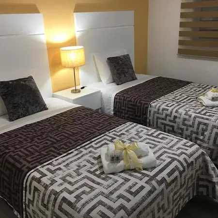 Apartamento In Front Of The Shopping *