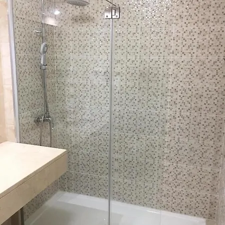 Apartment In Front Of The Shopping Funchal (Madeira)
